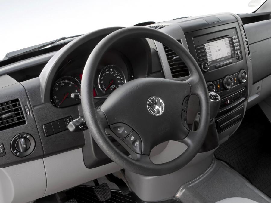  Volkswagen Crafter High Roof Bus 2011 года  (фото 7 из 8)